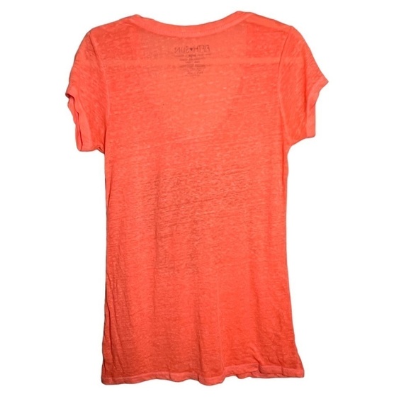 Fifth Sun Elephant Graphic Tee V-Neck Orange Size Large - Picture 3 of 4